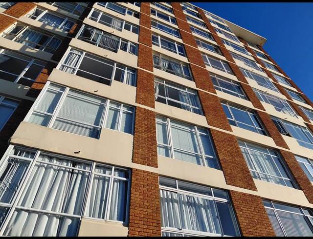 2 BEDROOM APARTMENT FOR SALE IN GLENWOOD